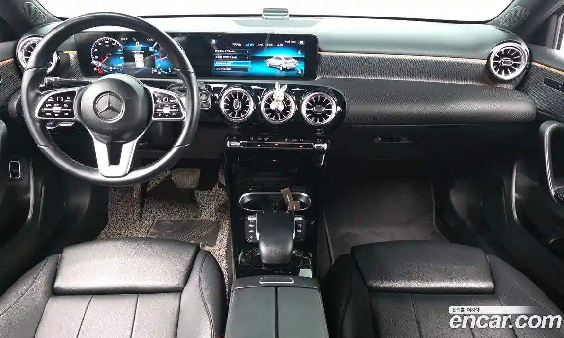 Mercedes-Benz A-Class 2021 2.0 Автомат в Москве № 160540, фото 19