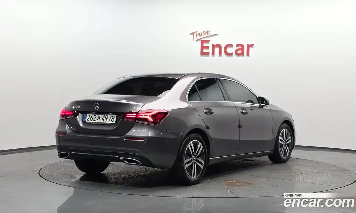 Mercedes-Benz A-Class 2021 2.0 Автомат в Москве № 160540, фото 20