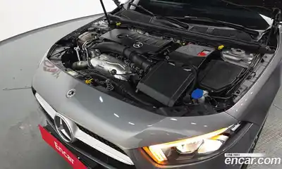 Mercedes-Benz A-Class 2021 2.0 Автомат в Москве № 160540, миниатюра 10