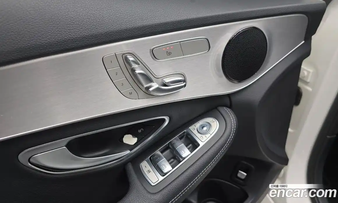 Mercedes-Benz C-Class 2016 2.0 Автомат в Москве № 160706, фото 19