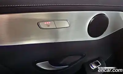 Mercedes-Benz GLC-Class 2023 1.9 Автомат в Москве № 160815, миниатюра 6