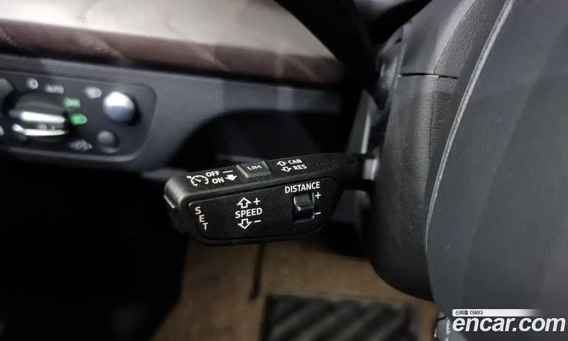 Audi Q5 2023 2.0 Автомат в Москве № 162451, фото 4