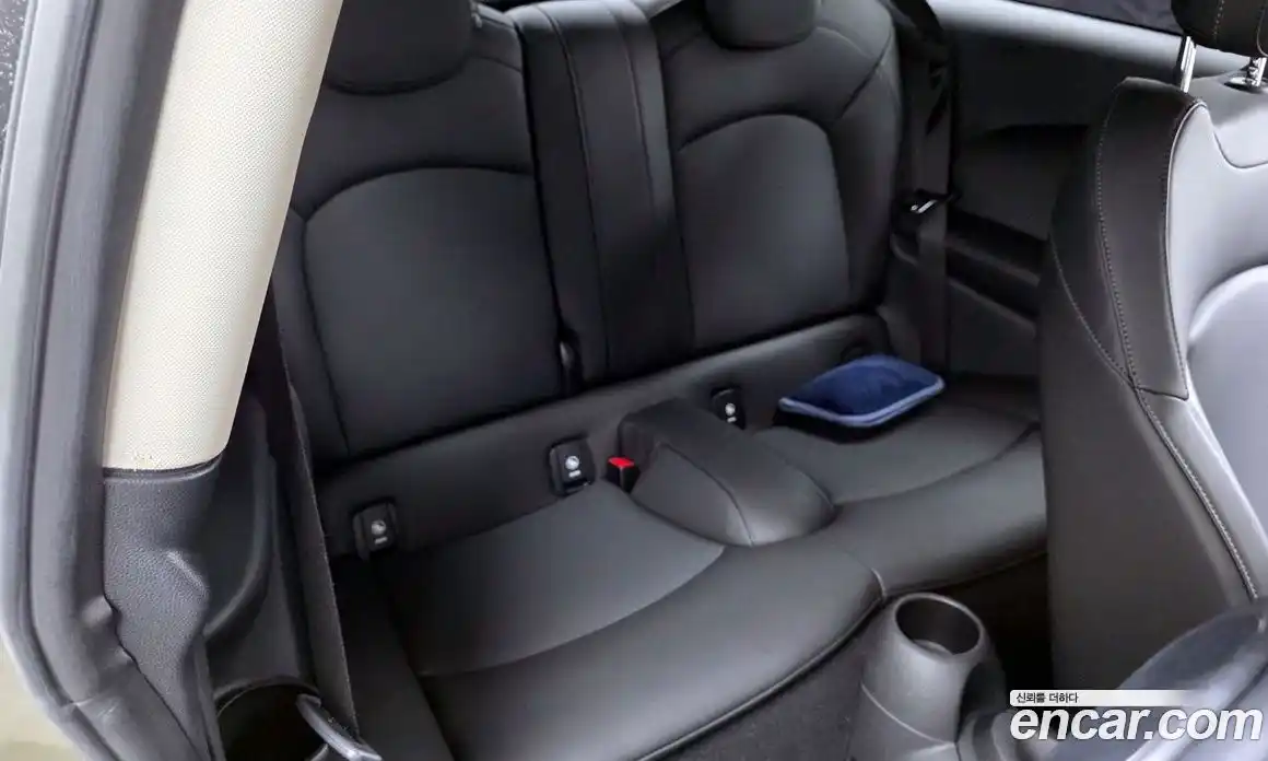 Mini Cooper 2019 1.5 Автомат в Москве № 163805, фото 19