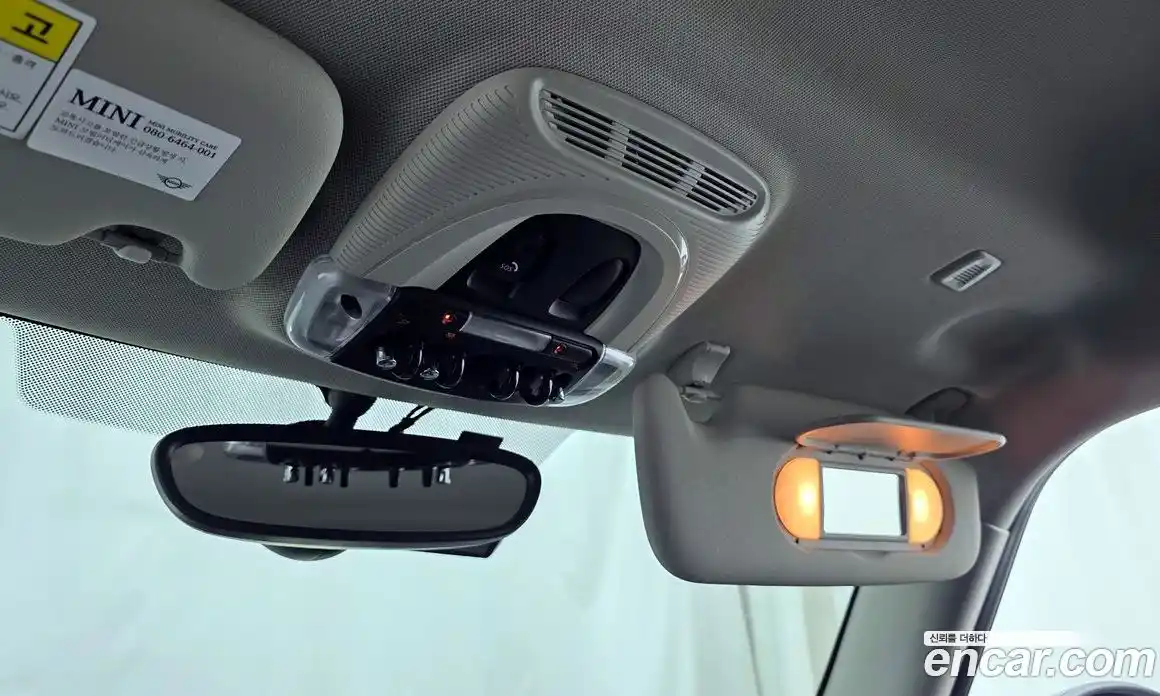 Mini Cooper 2019 1.5 Автомат в Москве № 163805, фото 20