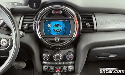Mini Cooper 2019 1.5 Автомат в Москве № 163805, миниатюра 7