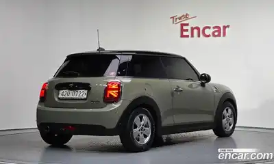 Mini Cooper 2019 1.5 Автомат в Москве № 163805, миниатюра 8