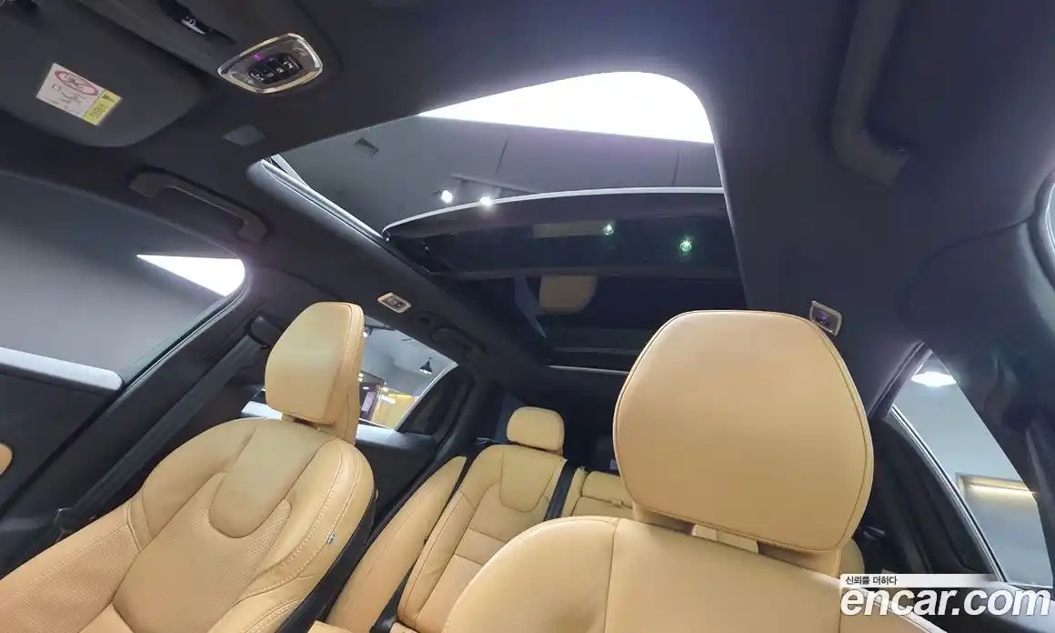 Volvo V60 2022 2.0 Автомат в Москве № 164384, фото 6