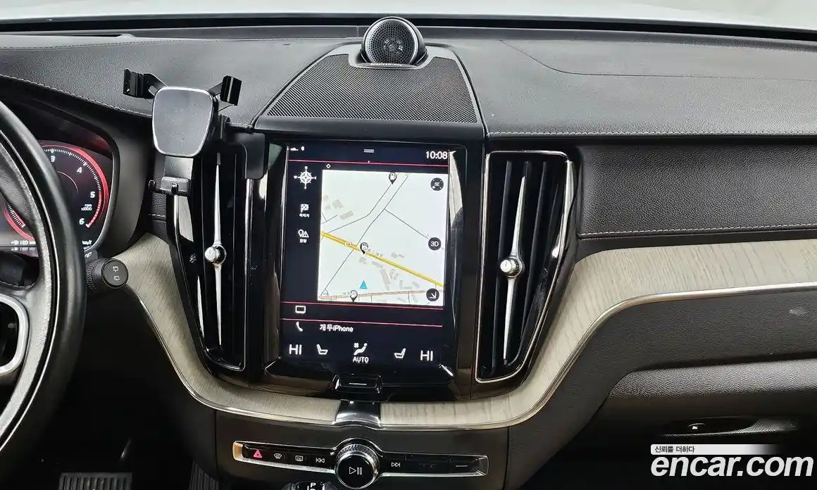 Volvo XC60 2020 2.0 Автомат в Москве № 164627, фото 18