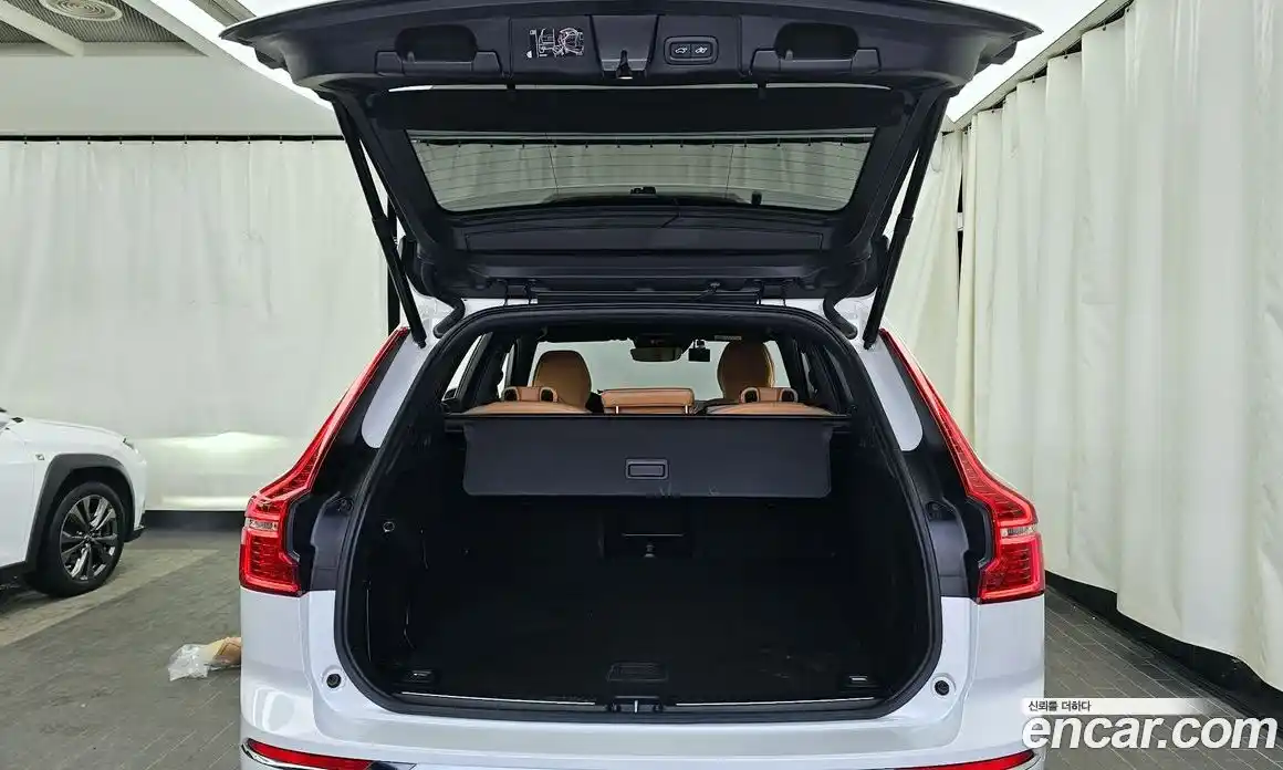 Volvo XC60 2020 2.0 Автомат в Москве № 164627, фото 7