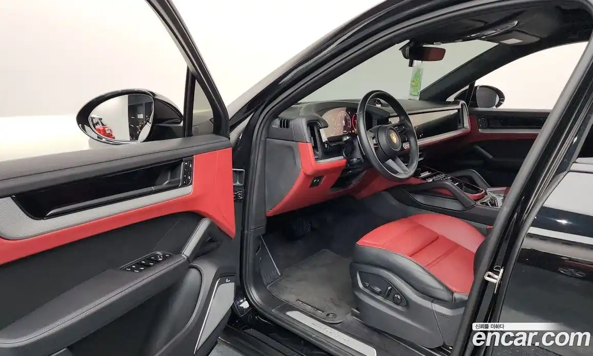 Porsche Cayenne 2024 3.0 Автомат в Москве № 164960, фото 15