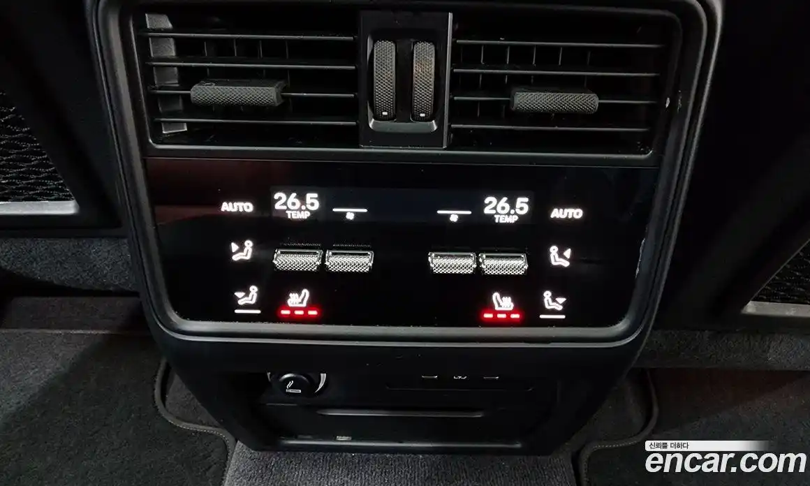 Porsche Cayenne 2024 3.0 Автомат в Москве № 164960, фото 5