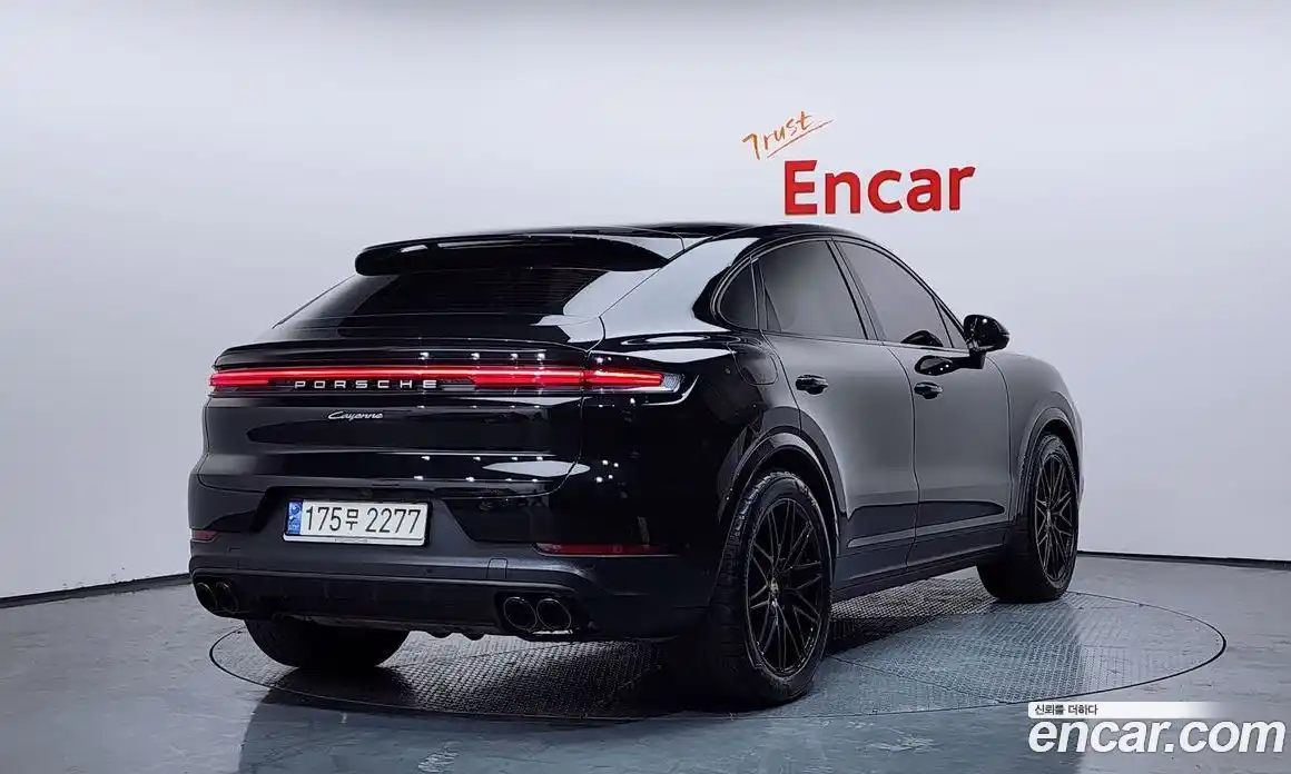 Porsche Cayenne 2024 3.0 Автомат в Москве № 164960, фото 8