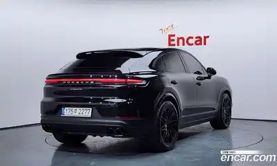 Porsche Cayenne 2024 3.0 Автомат в Москве № 164960, миниатюра 8