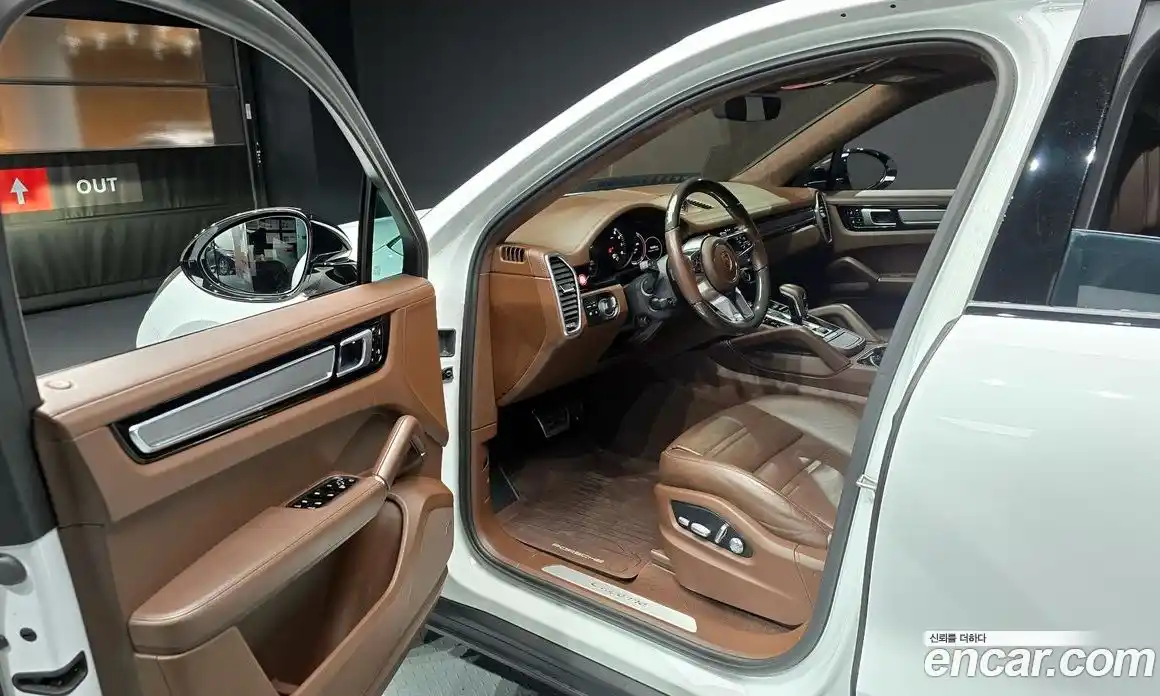 Porsche Cayenne 2020 3.0 Автомат в Москве № 165425, фото 20