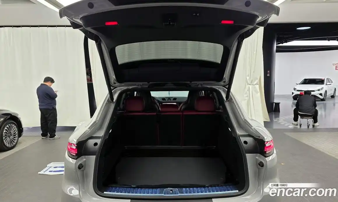 Porsche Cayenne 2022 3.0 Автомат в Москве № 165446, фото 12