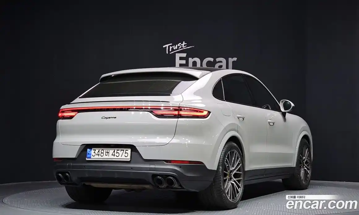 Porsche Cayenne 2022 3.0 Автомат в Москве № 165446, фото 8