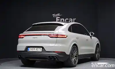 Porsche Cayenne 2022 3.0 Автомат в Москве № 165446, миниатюра 8