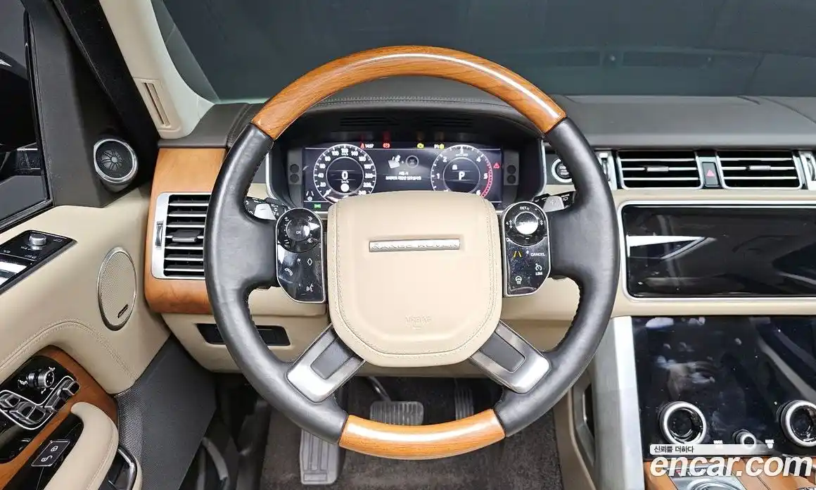 Land Rover Range-Rover 2020 4.4 Автомат в Москве № 166218, фото 4