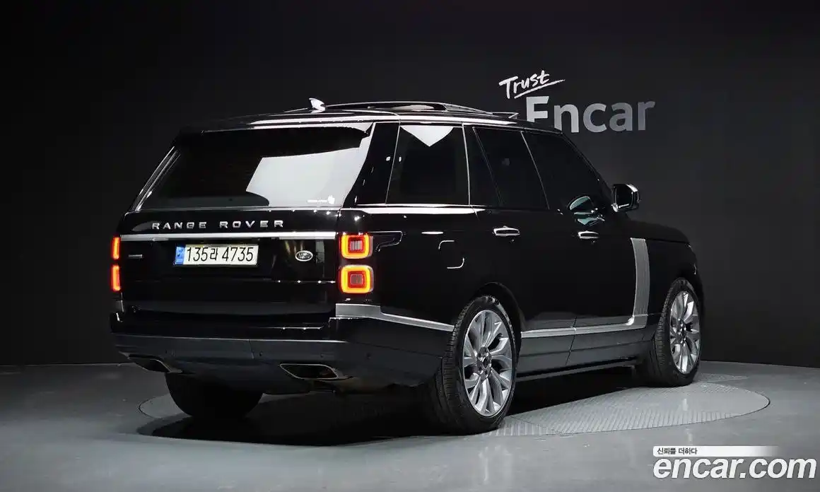 Land Rover Range-Rover 2020 4.4 Автомат в Москве № 166218, фото 10