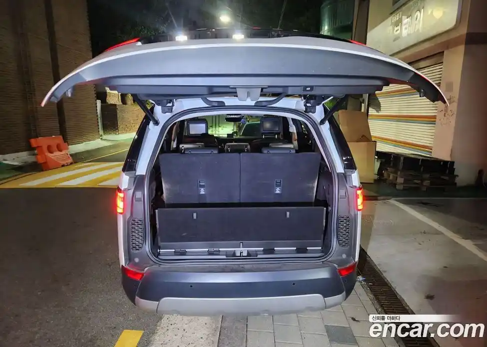 Land Rover Discovery 2017 3.0 Автомат в Москве № 166916, фото 6