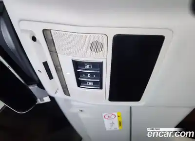 Land Rover Discovery 2017 3.0 Автомат в Москве № 166916, миниатюра 7