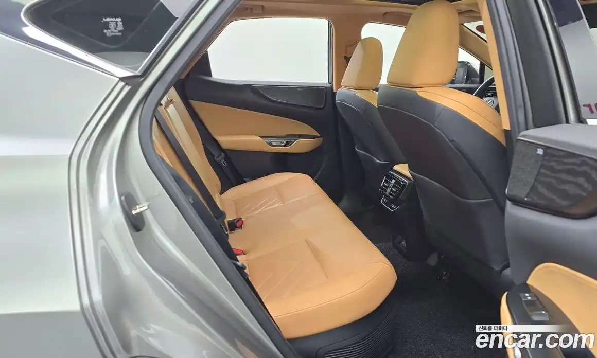 Lexus NX 2024 2.5 Автомат в Москве № 168068, фото 13