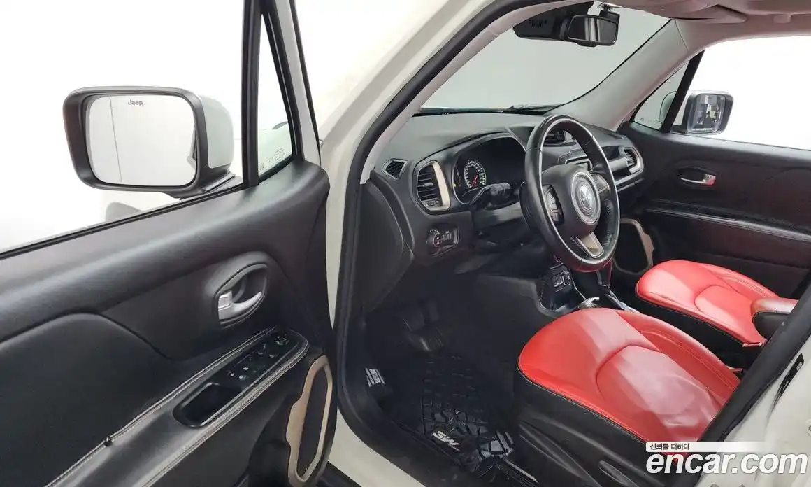 Jeep Renegade 2016 2.4 Автомат в Москве № 169899, фото 14