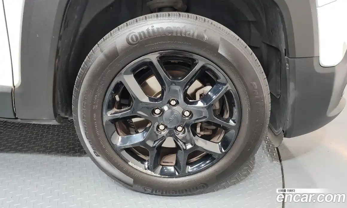 Jeep Renegade 2016 2.4 Автомат в Москве № 169899, фото 16