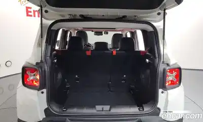 Jeep Renegade 2016 2.4 Автомат в Москве № 169899, миниатюра 6