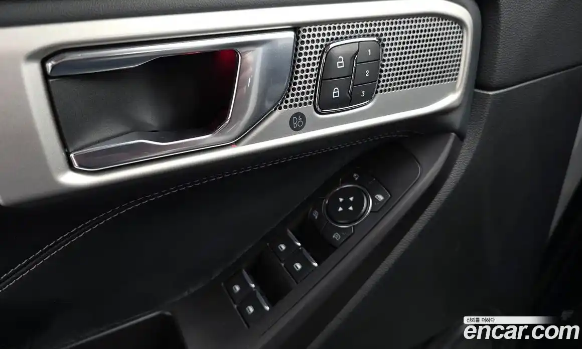 Ford Explorer 2020 2.3 Автомат в Москве № 170888, фото 20