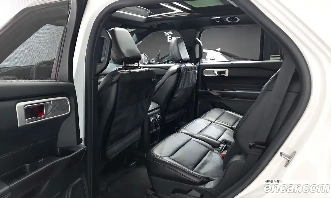 Ford Explorer 2020 2.3 Автомат в Москве № 170888, фото 9