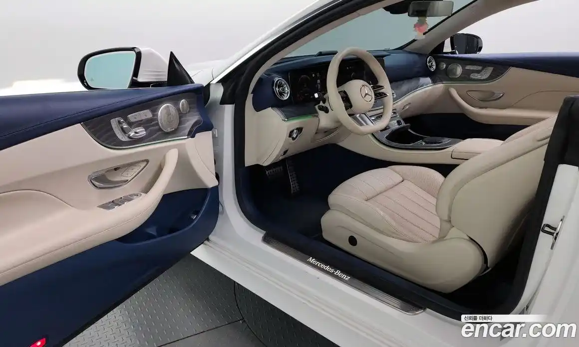 Mercedes-Benz E-Class 2023 3.0 Автомат в Москве № 175628, фото 11