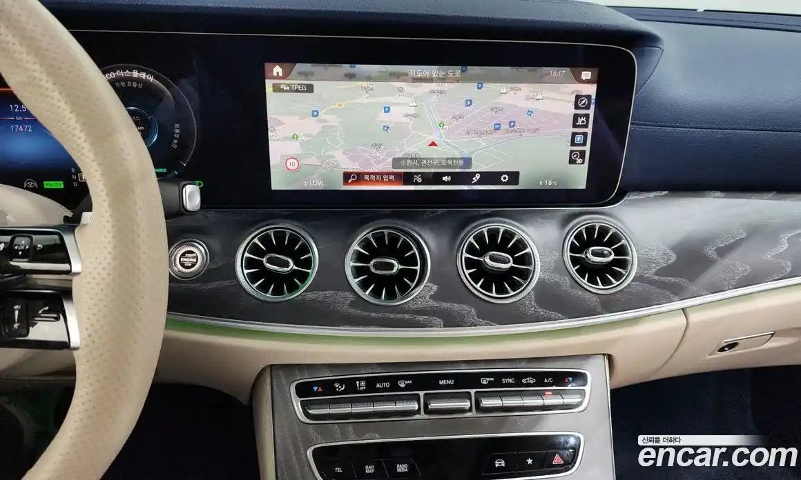 Mercedes-Benz E-Class 2023 3.0 Автомат в Москве № 175628, фото 14