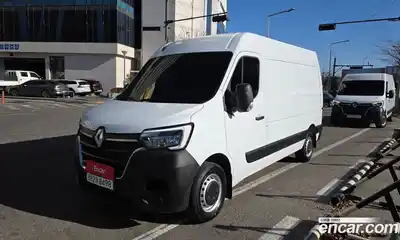 Renault Master, 2024