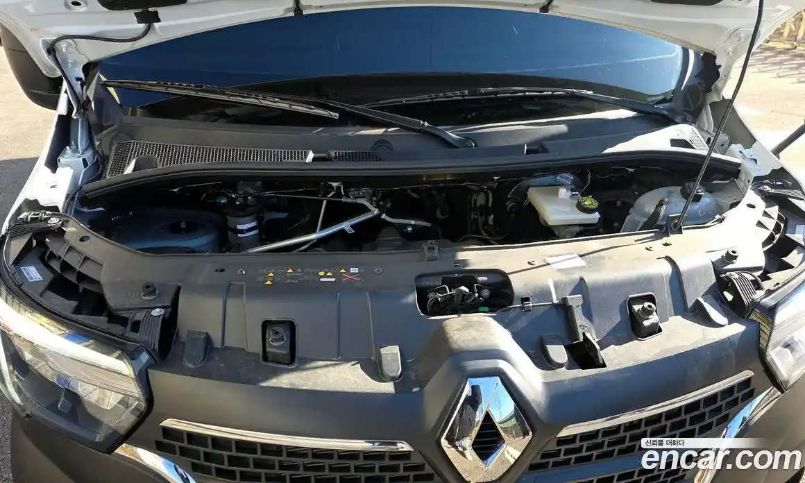 Renault Master 2024 2.3 Механическая в Москве № 176242, фото 20