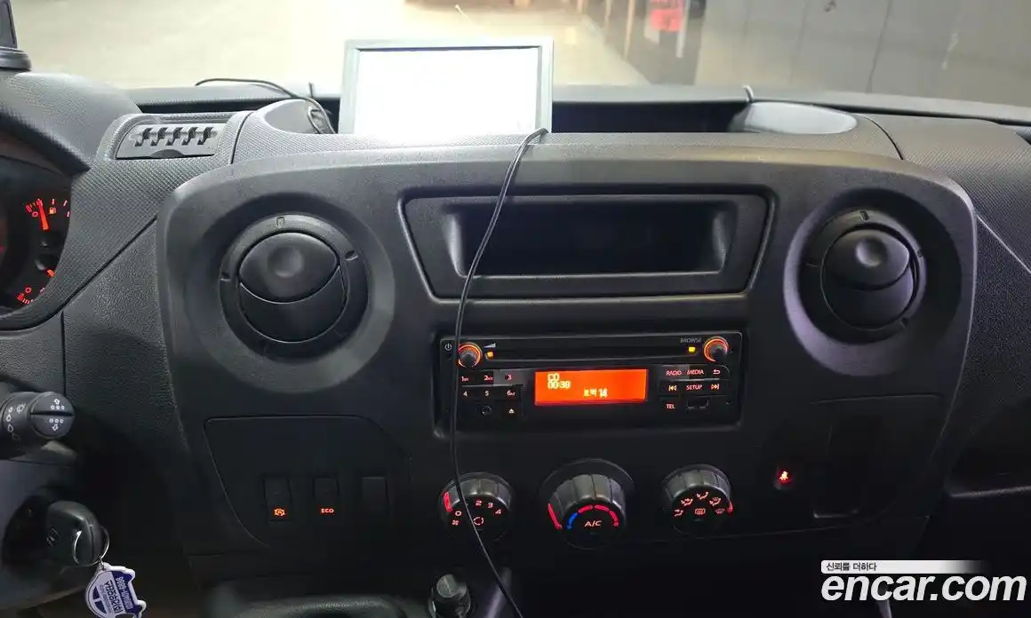 Renault Master 2019 2.3 Механическая в Москве № 177678, фото 18