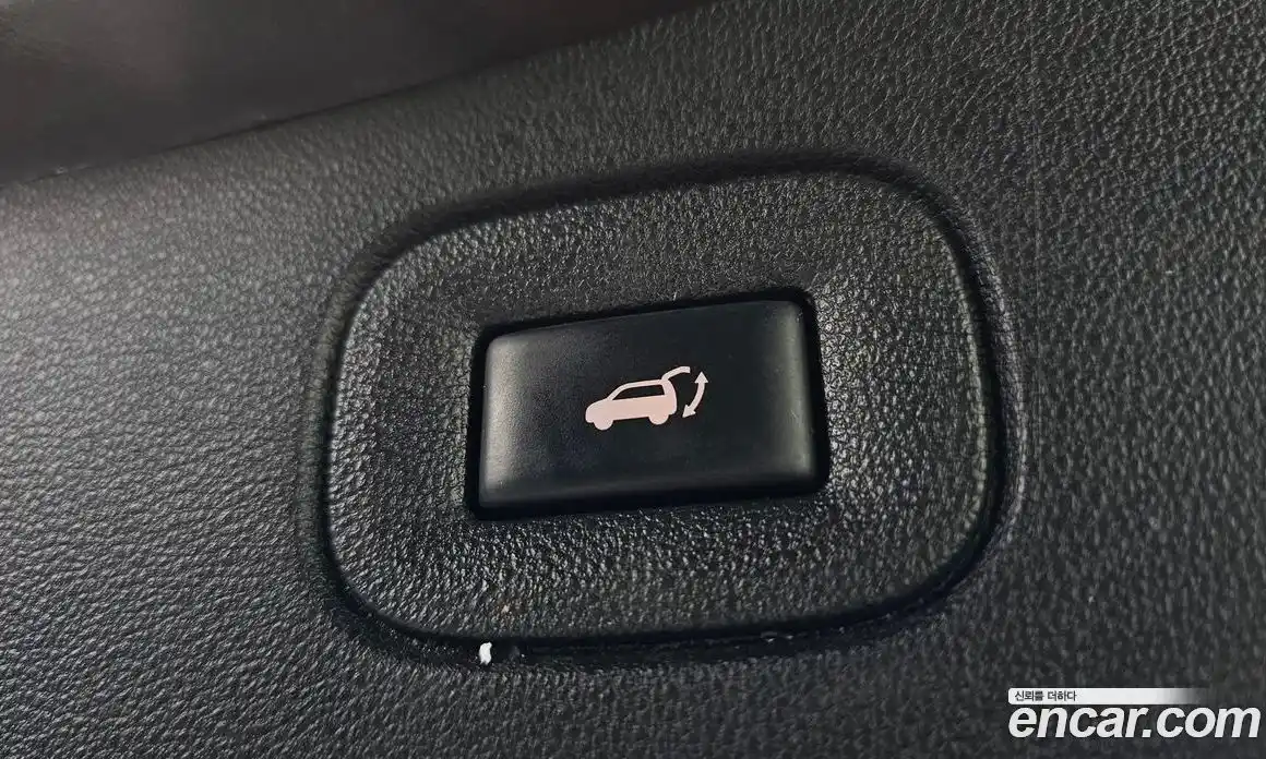 Renault QM6 2018 2.0 Автомат в Москве № 178224, фото 17