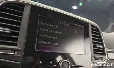 Renault QM6 2023 2.0 Автомат в Москве № 178610, миниатюра 11