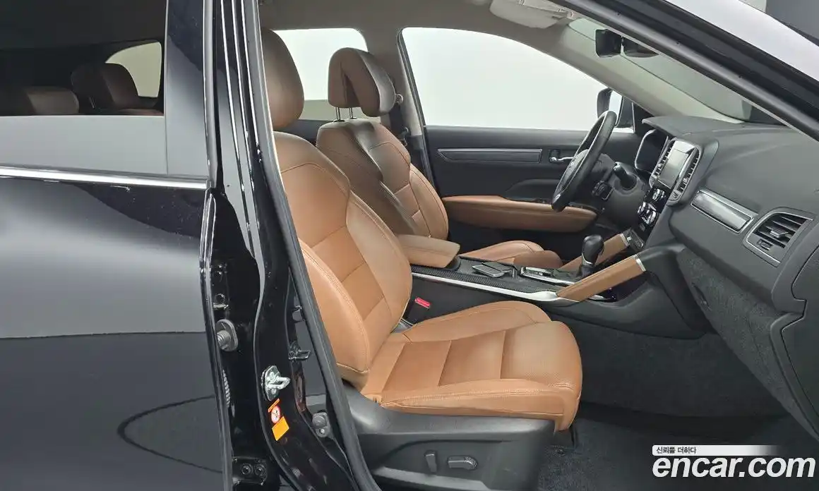 Renault QM6 2023 2.0 Автомат в Москве № 178610, фото 14