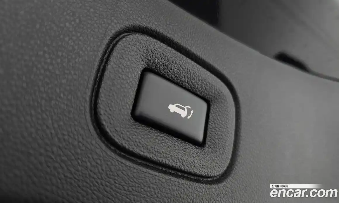 Renault QM6 2023 2.0 Автомат в Москве № 178610, фото 20