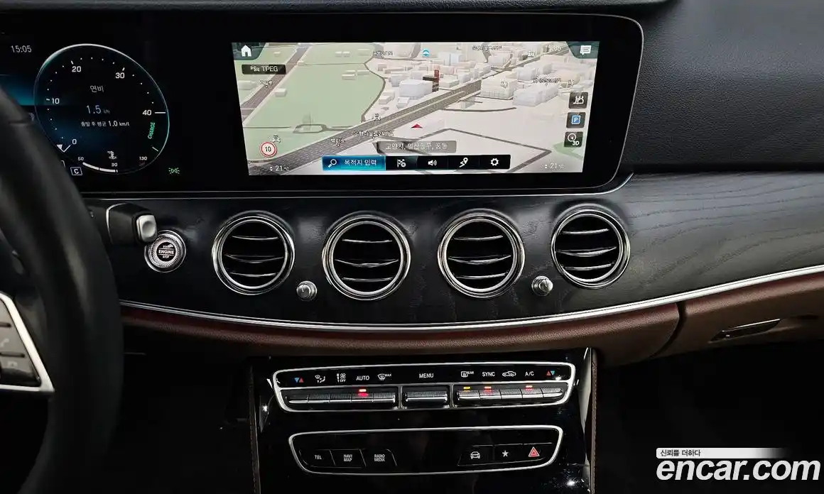 Mercedes-Benz E-Class 2023 2.0 Автомат в Москве № 178905, фото 11