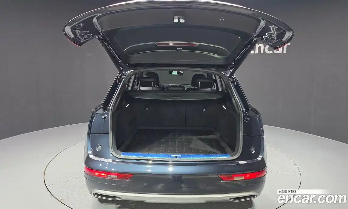 Audi Q5 2020 2.0 Автомат в Москве № 179089, фото 9