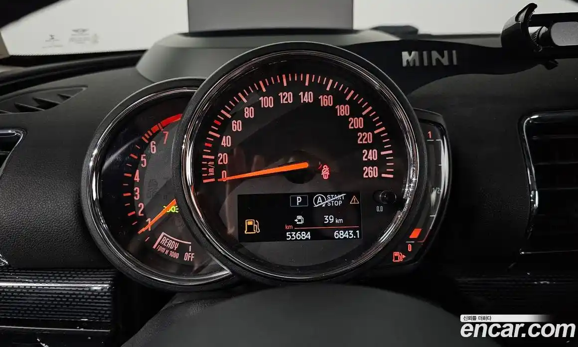 Mini Clubman 2018 1.5 Автомат в Москве № 183382, фото 14