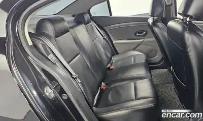 Renault SM3 2010 1.6 Автомат в Москве № 183931, миниатюра 3