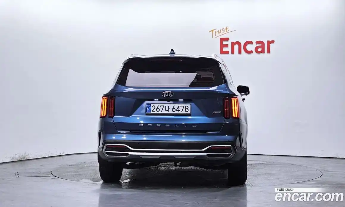 Kia Sorento 2021 2.5 Автомат в Москве № 18793, фото 1