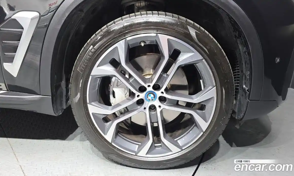 BMW X5 2025 3.0 Автомат в Москве № 188008, фото 1