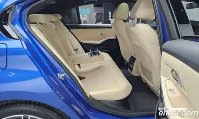 BMW 3-Series 2022 2.0 Автомат в Москве № 188154, миниатюра 12