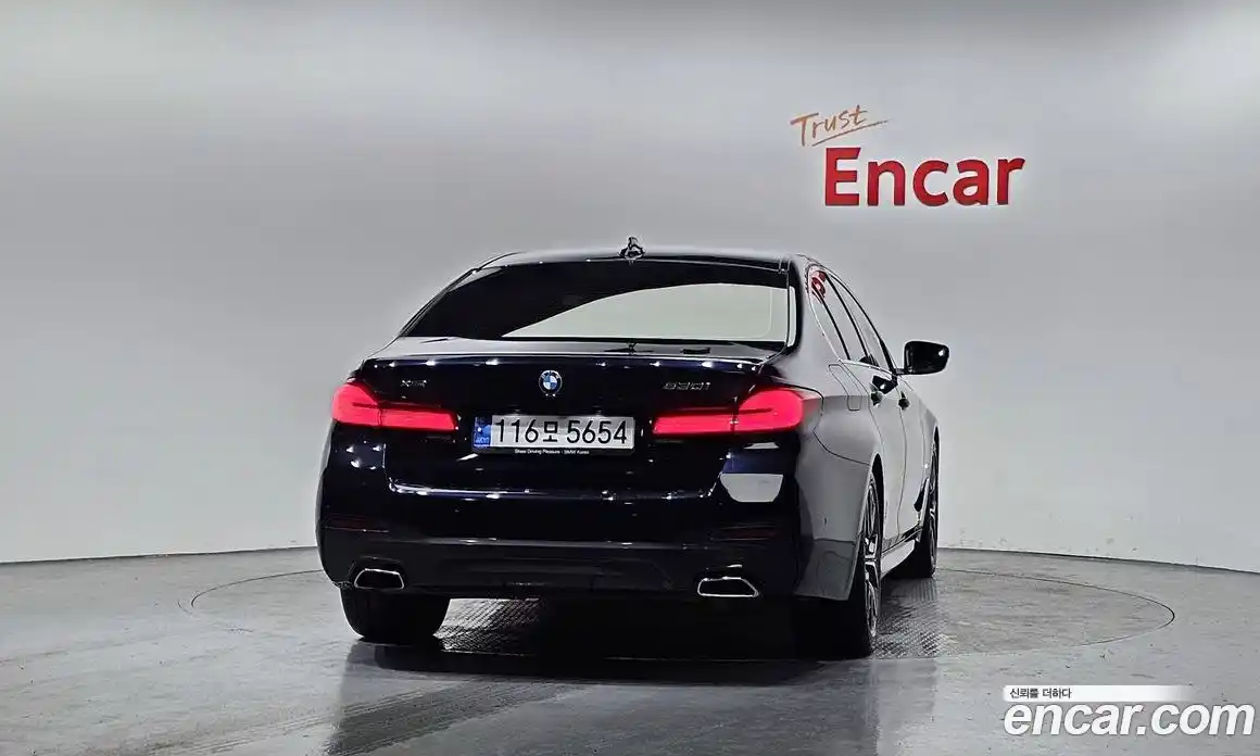 BMW 5-Series 2023 2.0 Автомат в Москве № 191969, фото 16