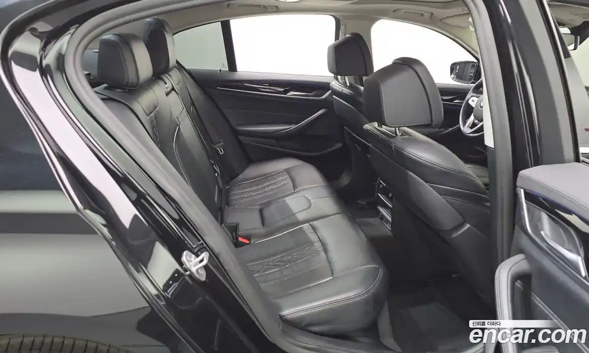 BMW 5-Series 2020 2.0 Автомат в Москве № 192138, фото 16