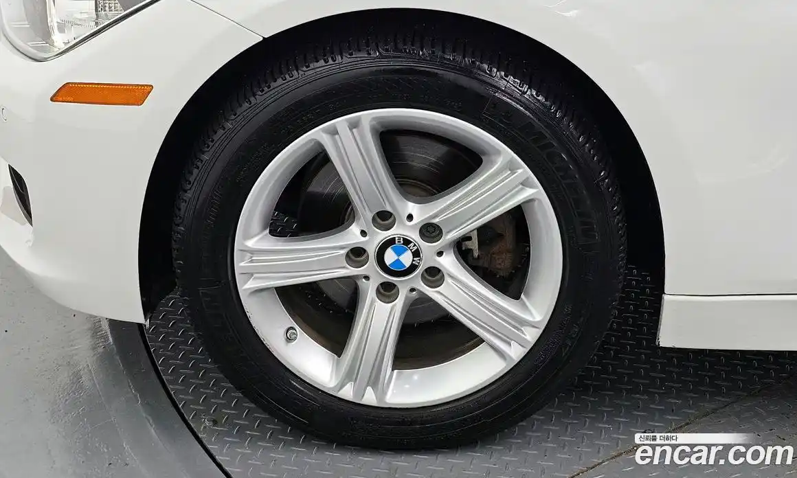 BMW 3-Series 2015 2.0 Автомат в Москве № 192628, фото 5